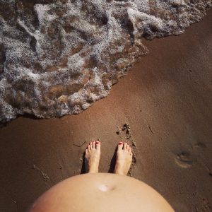 4 Things no one warned me about pregnancy 1 915594_459642284203415_1555707895_n