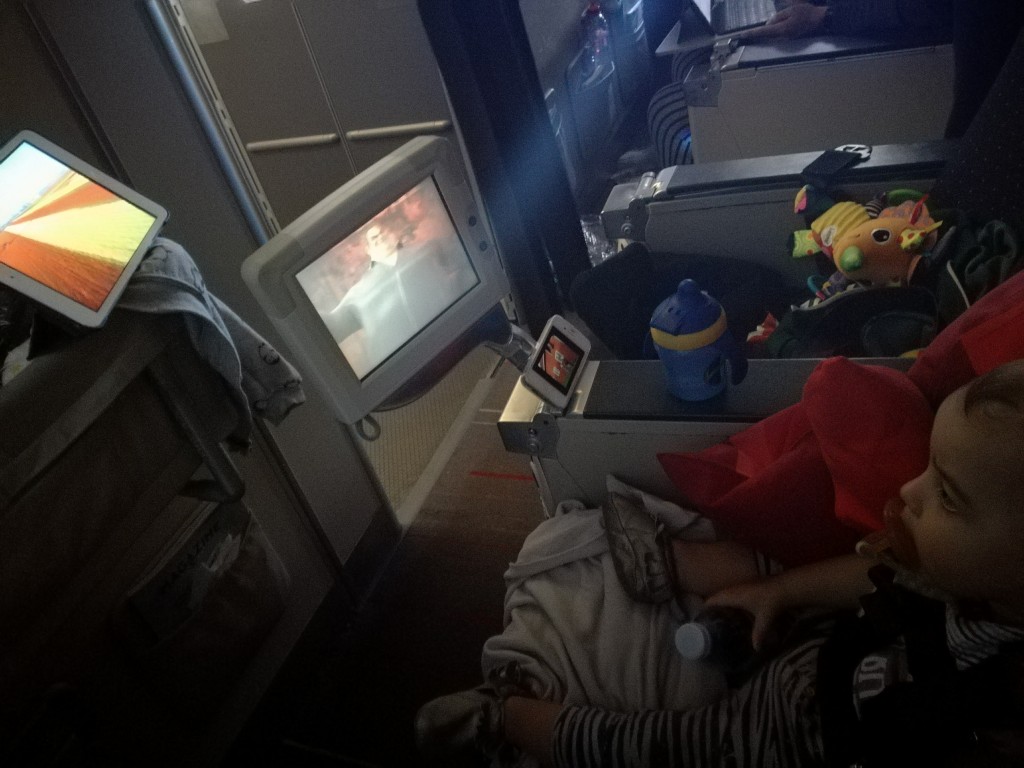 tips for flying with a toddler