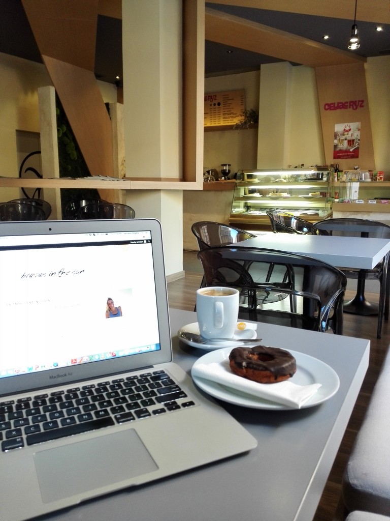cafes in valencia spain