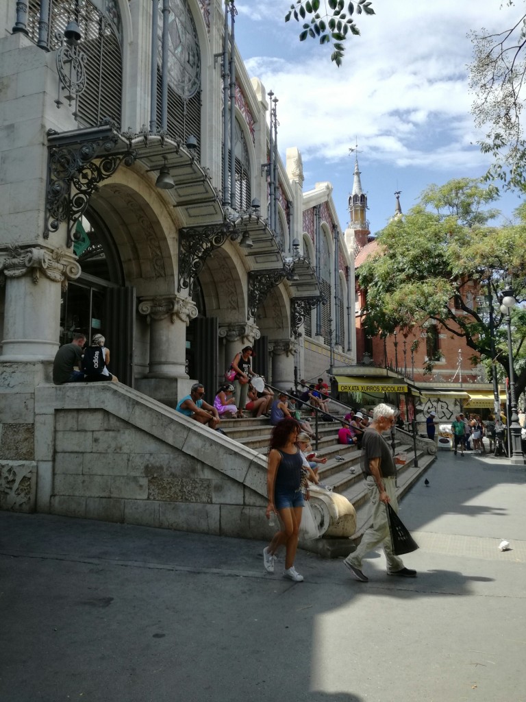 mercado central valencia spain