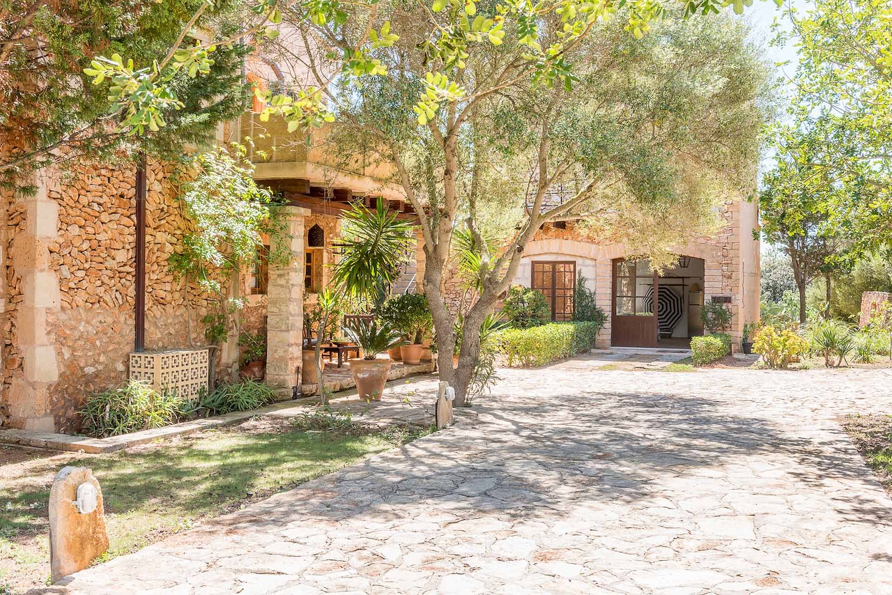yoga retreat mallorca